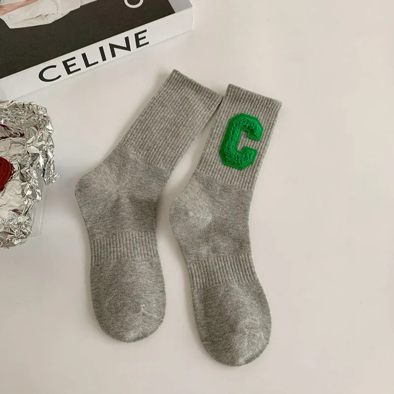 women's casual letter solid color cotton crew socks a pair