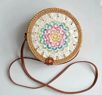 Women's Medium Rattan Floral Elegant Magnetic Buckle Dome Bag