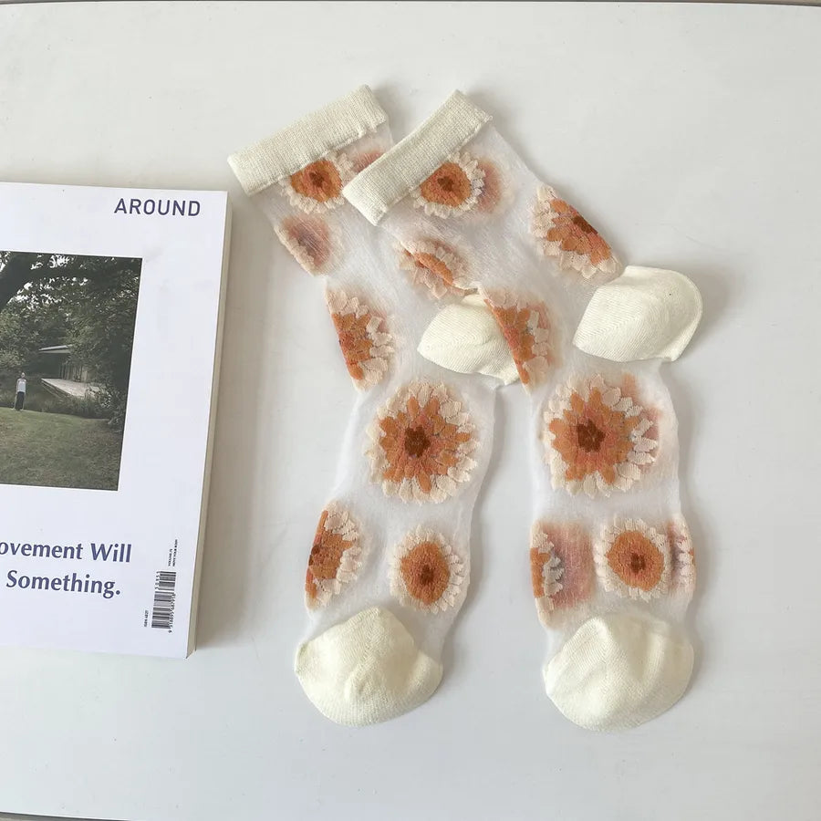 A Pair Cute Women's Flower Cotton Crew Socks