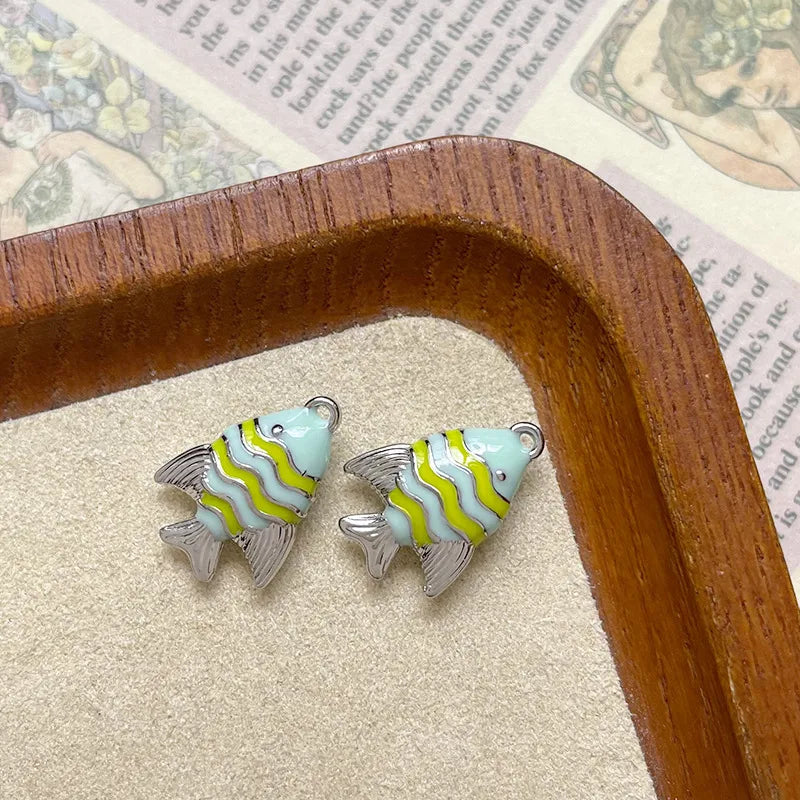 Ocean Tropical Striped Color Block Small Fish Pendant Alloy Enamel DIY Handmade Small Charms Beaded Jewelry