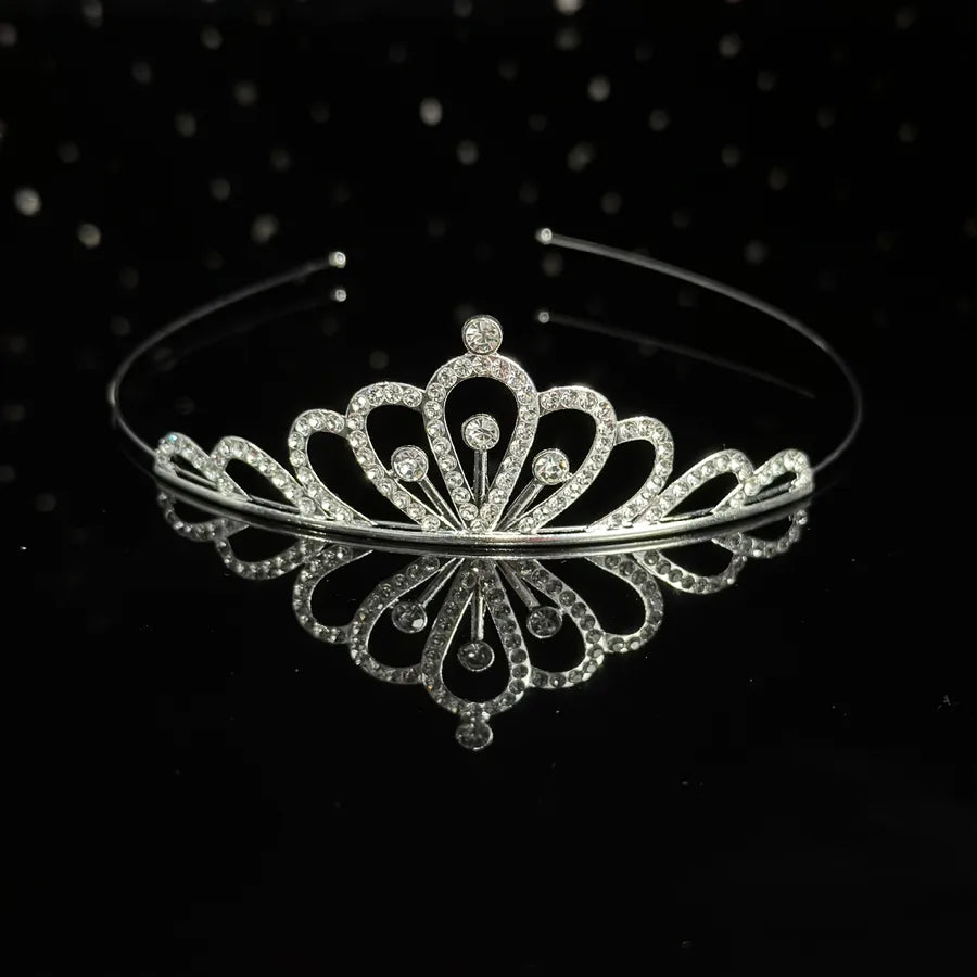 Crown headdress children's headdress alloy rhinestone hair accessories baby crown birthday party hair accessories manufacturers wholesale