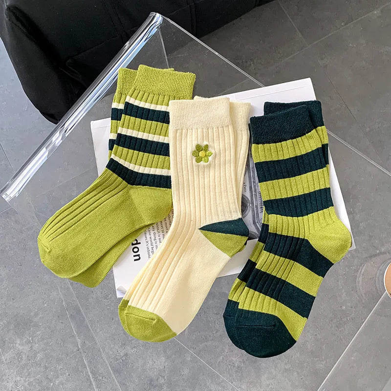 women's preppy style plaid cotton crew socks a pair 1 set