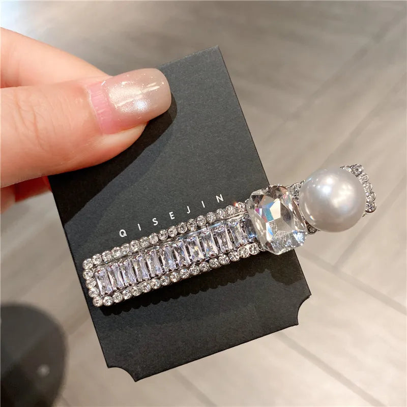 Elegant New Dongdaemun Pearl Duckbill Hair Clip Women's Side Brain One Word Hair Clip Diamond Simple Style Hair Accessories