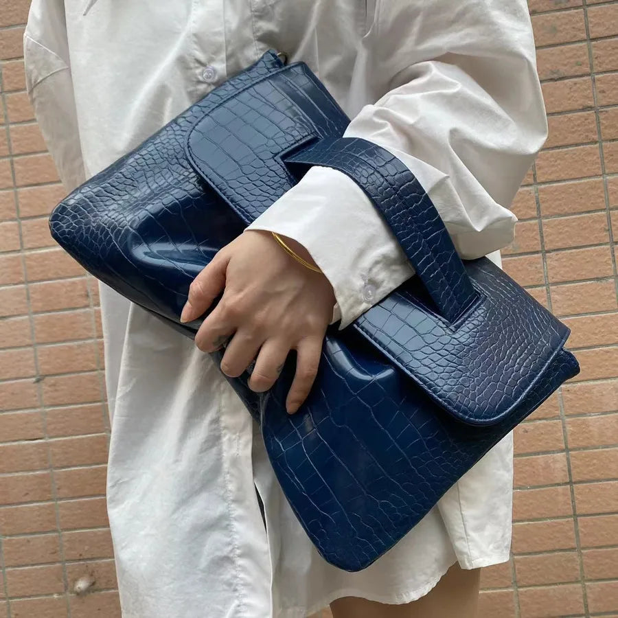 Women's Large Pu Leather Solid Color Elegant Streetwear Square Flip Cover Envelope Bag