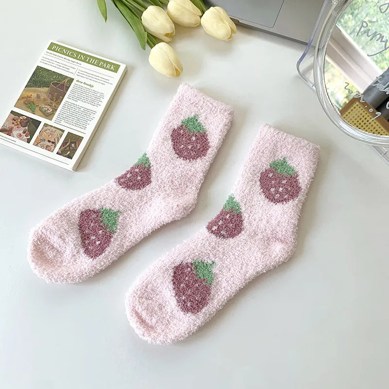 Coral Velvet Socks Women's  Cream Fashion Mid-tube Women's Socks Winter Thickened Lined Velvet Home Moon Sleep Socks