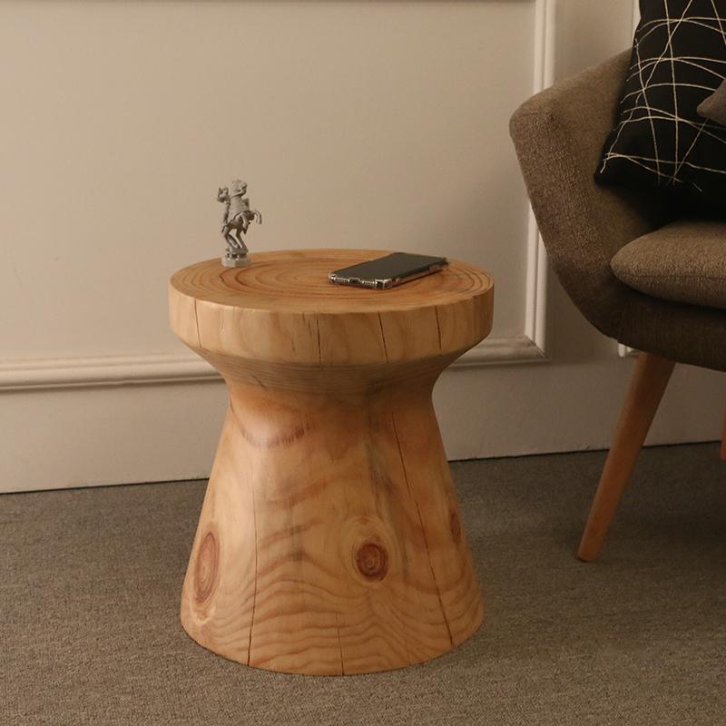 R35 Side Table, Solid Wood, Oak