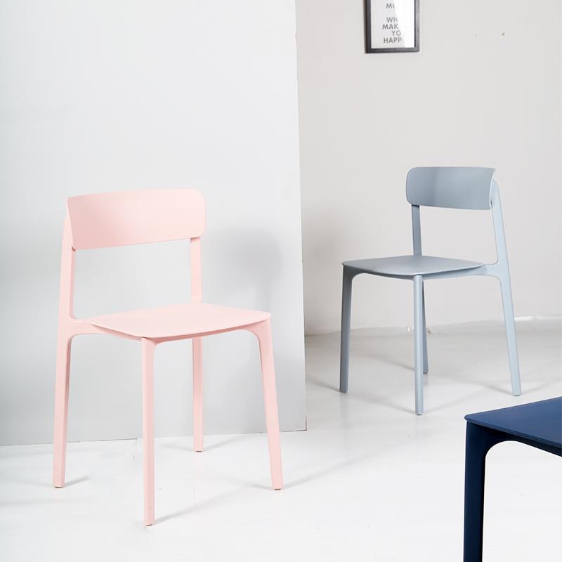 RF1 Dining Chair