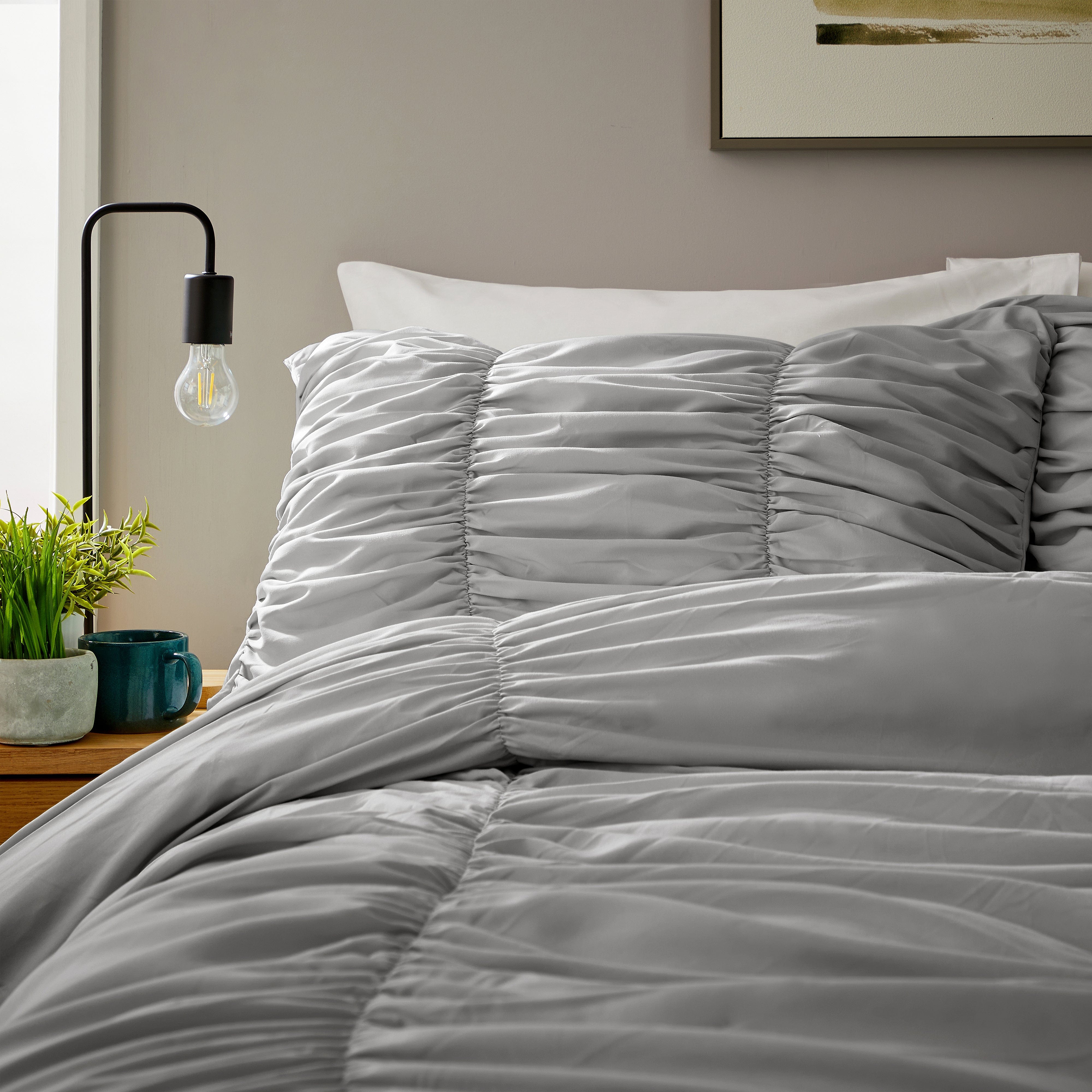 OLIVIA ROCCO Ruched Grey Microfibre Duvet Cover Set With Pillowcases Ruffle Bedding Machine Washable Easy Care Bed Linen For Modern Bedrooms