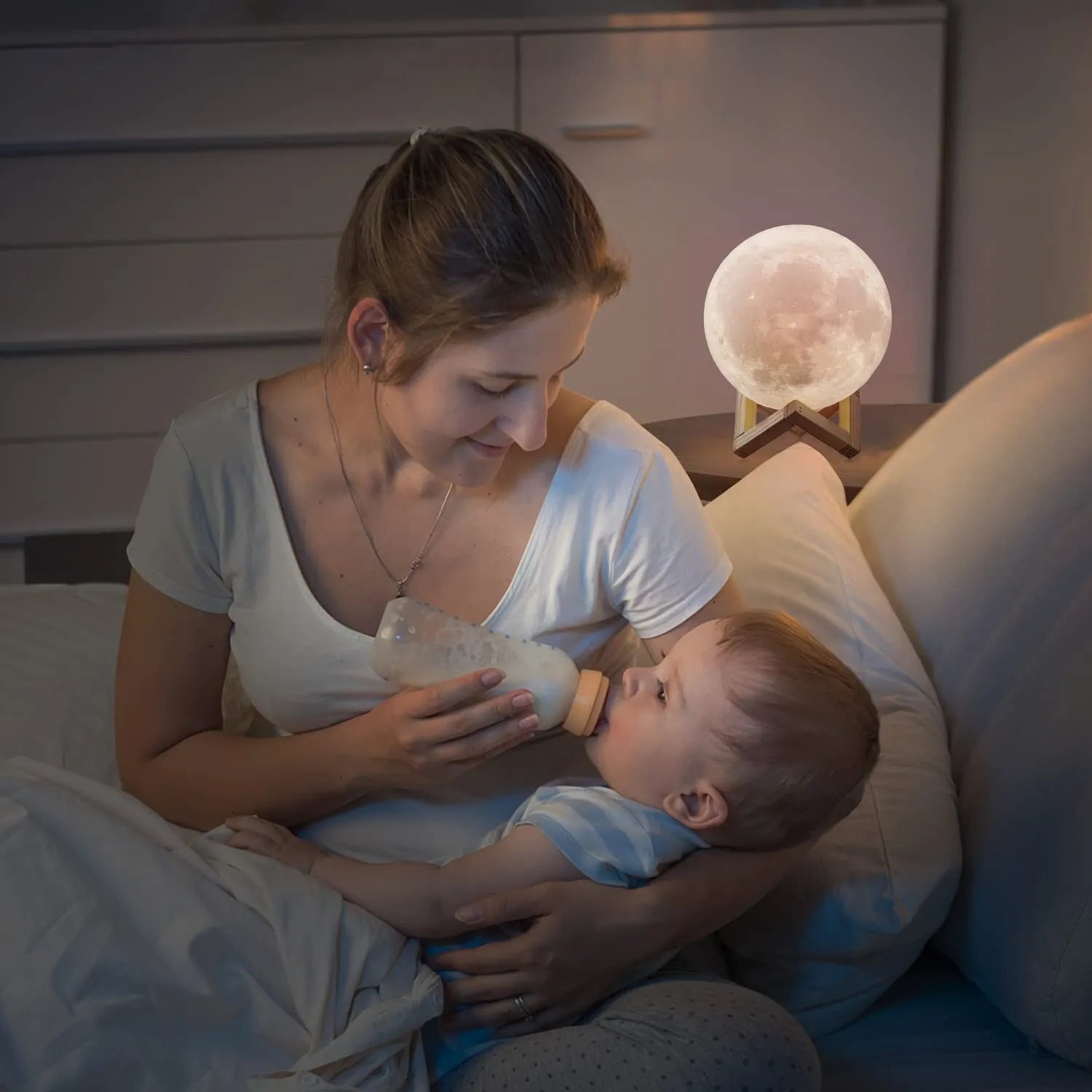 Moon Beam 3D LED Light 15cm - Home Decor LED Lamp - Moon Model Light Up Wireless