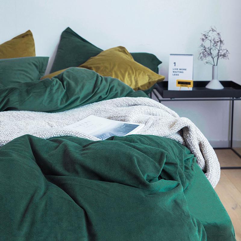ST254 Velvet Duvet Cover + Bed Sheet + 2 Pillowcases, King