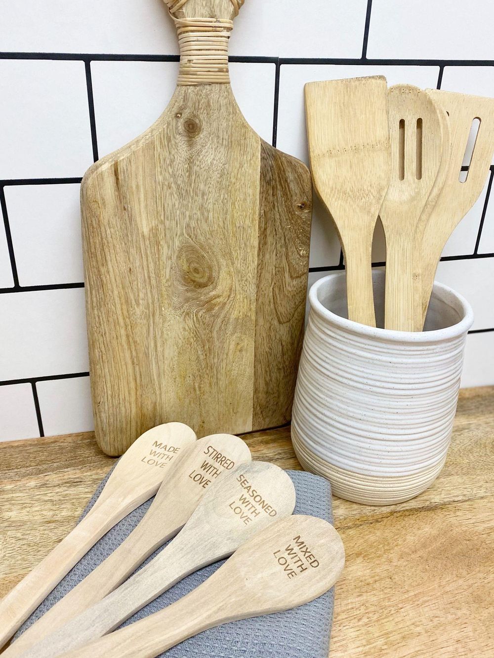 Love-themed Engraved Wooden Spoons - Set of 4