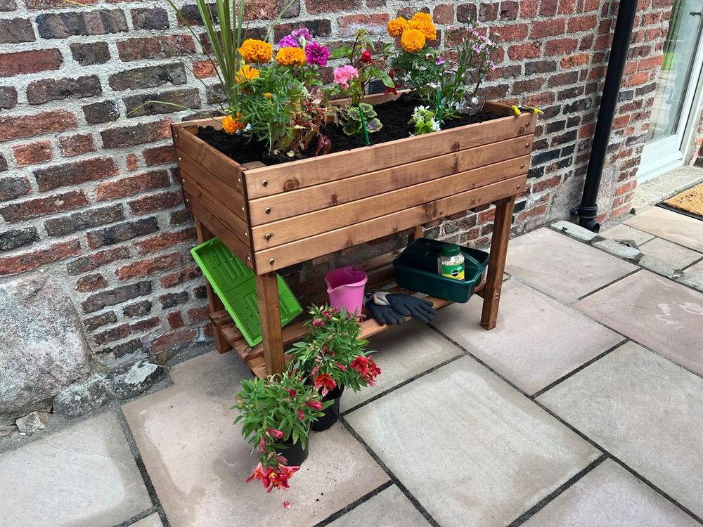 Charles Taylor Peakes Veg Planter - Premium Quality British-made Trough with Drainage | 145L Volume | 10-Year Rot Free Guarantee