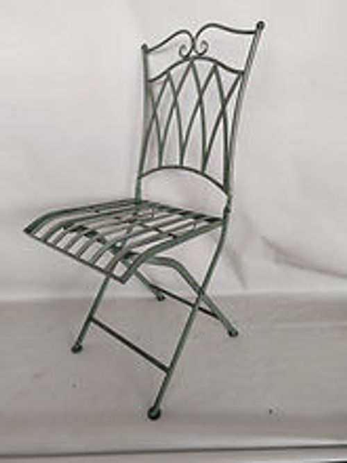 ANTIQUE GREEN METAL BISTRO SET