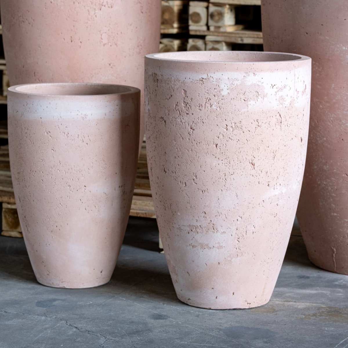 Vessara | Blushstone – 75cm Extra Large Concrete Vase Planter – 61L Tall Plant Pot - Zestio