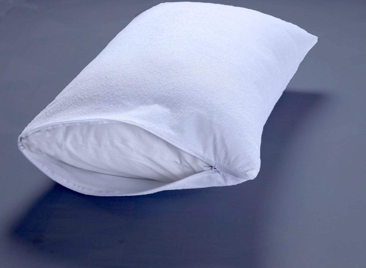 OLIVIA ROCCO Waterproof Terry Towel Mattress Protector With Deep Skirt Highly Absorbent Noise Free Comfort Full Bed Size OEKO TEX Certified