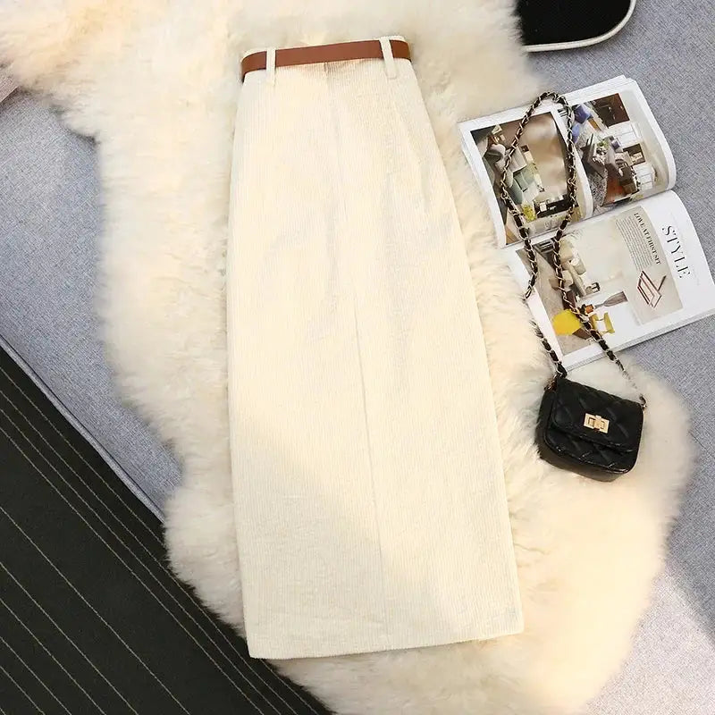 Elegant Women's Corduroy Skirt - Soft Polyester, Flattering Fit, Versatile Style