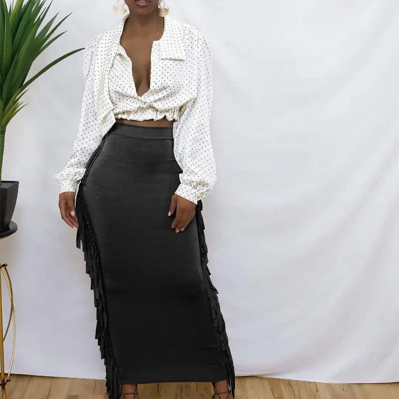 Elegant Women's Tassel Maxi Skirt - Lightweight Bohemian Style for Day or Night